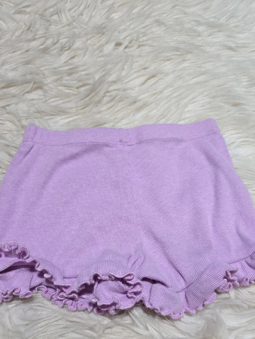 (2)Garanimals Ribbed Ruffled Shorts- 4T - Picture 7 of 9